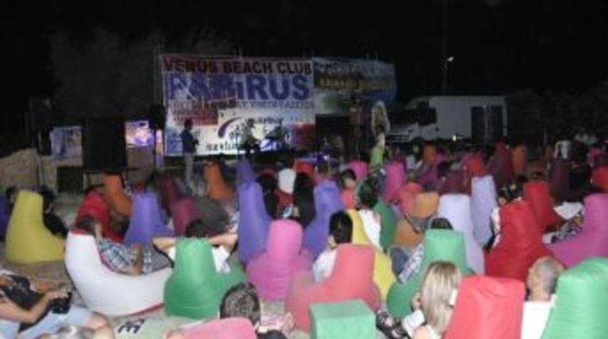 Eski Anadolu Ezgileri Kuşadası&rsquo;nda Yankılandı