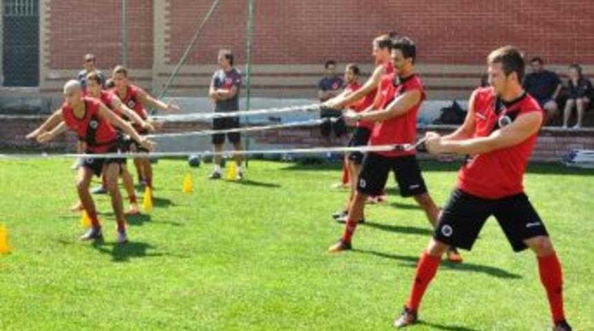 Gen&ccedil;lerbirliği Bolu&rsquo;da G&uuml;&ccedil; Depoluyor