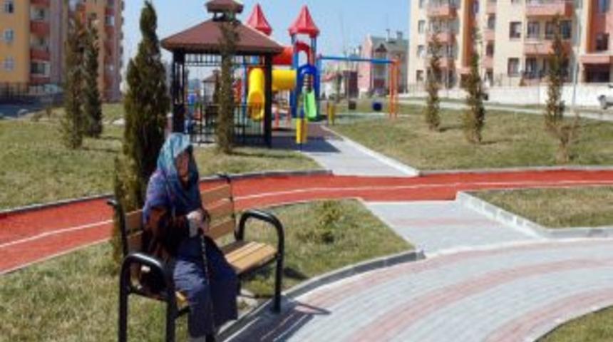 Etimesgut&rsquo;a &Uuml;&ccedil; Yılda 60 Yeni Park