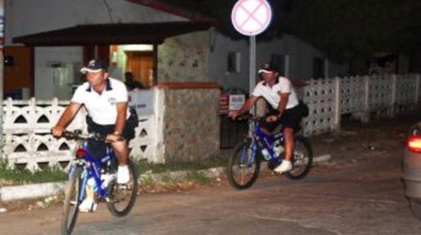 Plaj G&uuml;venliği Bisikletli Polislere Emanet