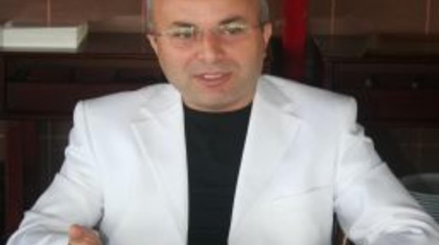 İletişim Fak&uuml;ltesinin Adı Var Kendi Yok