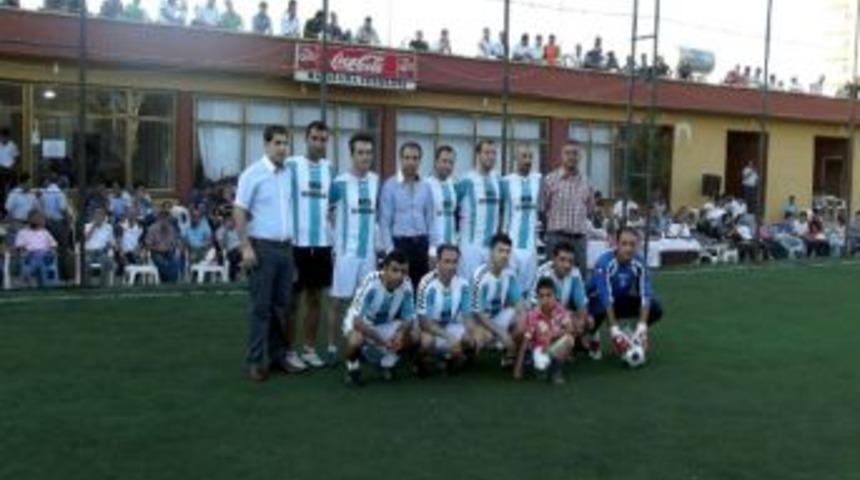 Kurtalan&rsquo;da Geleneksel Halı Saha Turnuvası Yapıldı