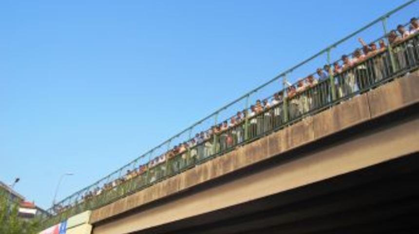 &Uuml;st Ge&ccedil;idi Kullanmadı, Feci Şekilde Yaralandı