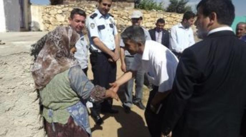 Kaymakam İmamoğlu K&ouml;yl&uuml;y&uuml; Dinledi