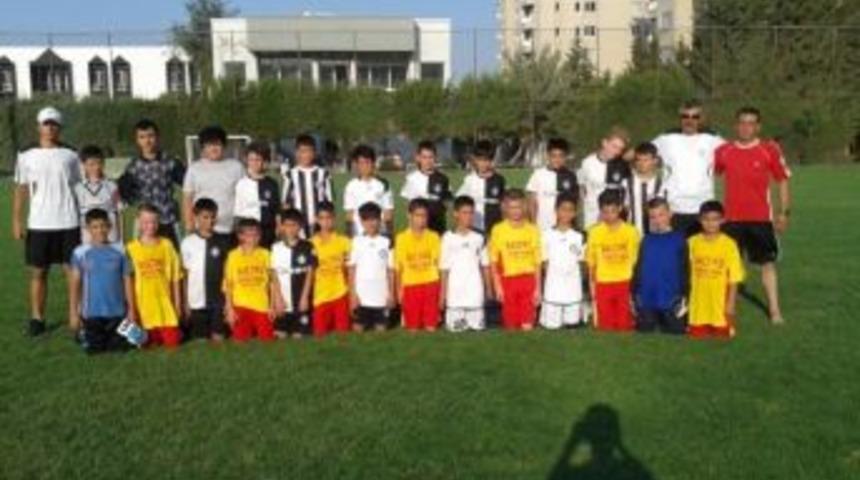 Dursunbeyli Minik Futbolcular Altay'ı 4-2 Mağlup Etti
