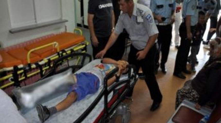 Dondurma Almaya Giderken Otomobilin Altında Kaldı