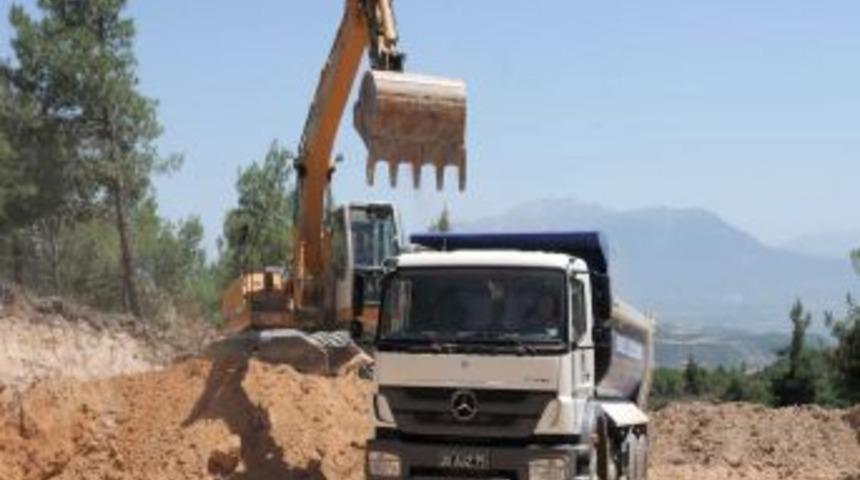 Denizli&rsquo;de Trafik Kazalarının Sık Olduğu Yollar Iyileştirildi