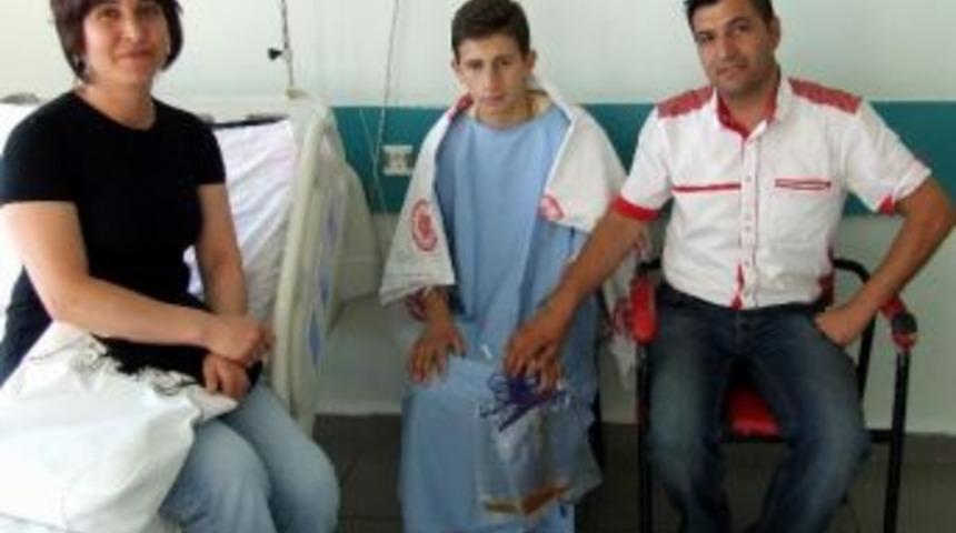 Kurtardığı Yaralıyı Ziyaret Etti