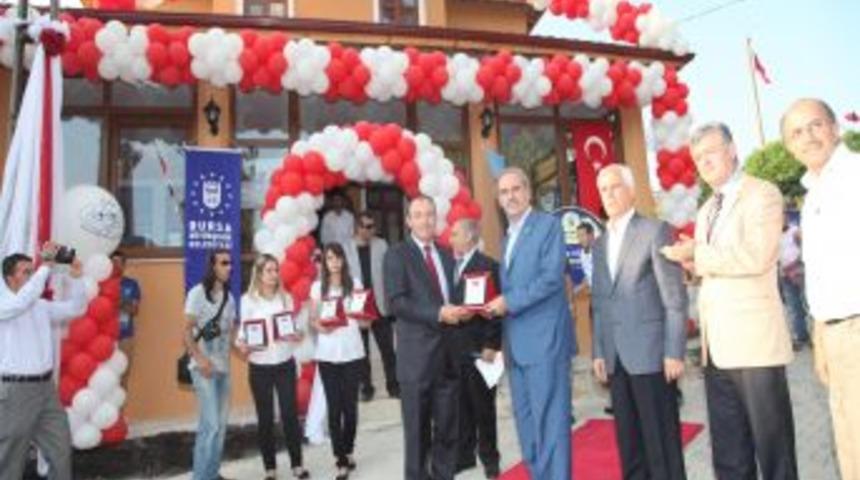 7 Yıl &Ouml;nce Alevlere Teslim Olan K&ouml;y Konağının Yerine Yenisi Yapıldı