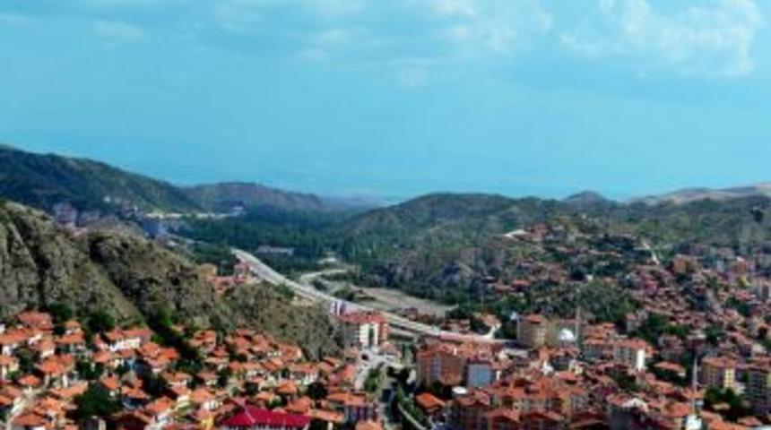 İskilip Kalesi Temizleniyor