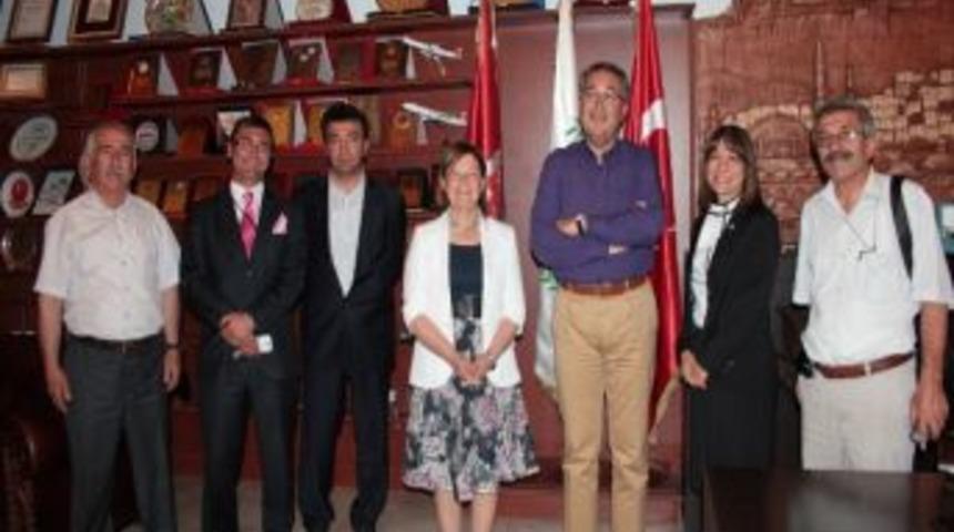 Chp Milletvekilleri Nevşehir Belediye Başkanı &Uuml;nver&rsquo;i Ziyaret Etti