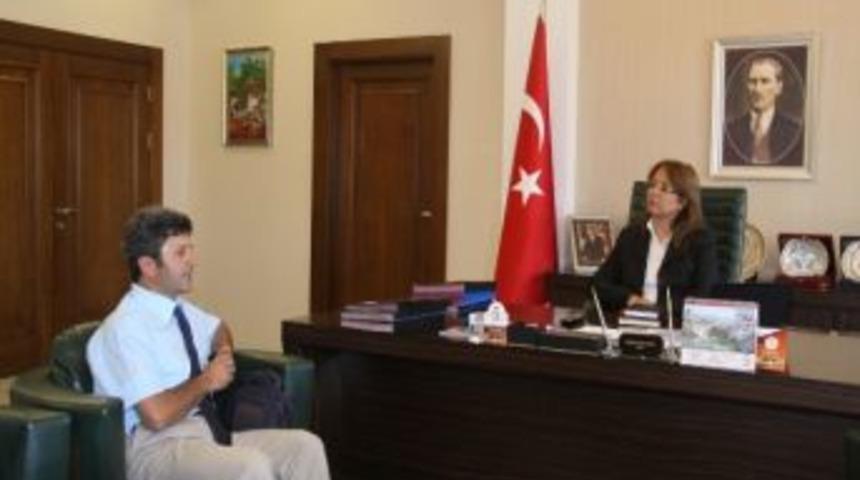 Orman İşletme M&uuml;d&uuml;r&uuml; Aykut Satırlı&rsquo;dan Ne&uuml; Rekt&ouml;r&uuml;ne Ziyaret