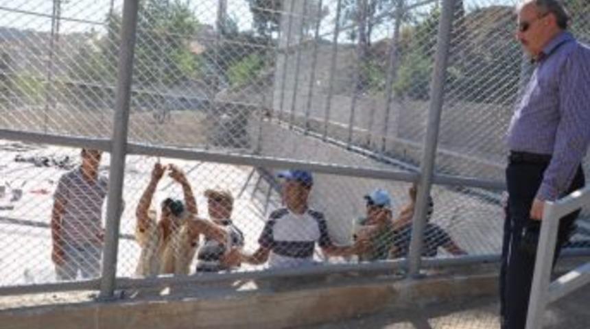 Dursunbey Belediye Başkanı Yılmaz, Il&ccedil;edeki &Ccedil;alışmaları Inceledi