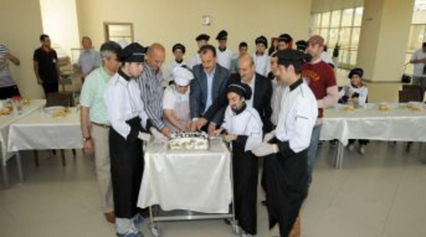 Engelliler Kursa Katıldı, Aş&ccedil;ı Oldu