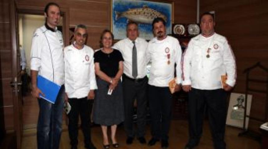 Bolulu Aş&ccedil;ılar, Kendi Şehirleri I&ccedil;in Etkinlikler Yapacak