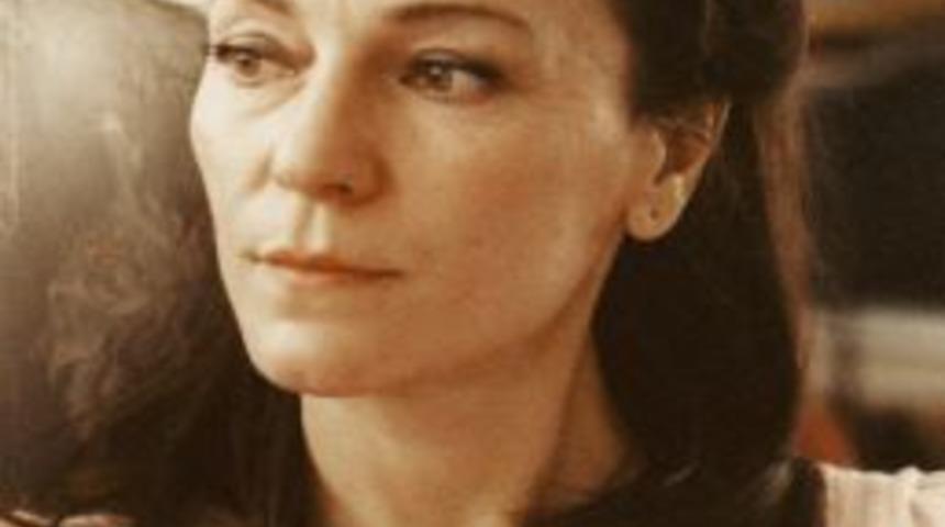 Altın Portakal&rsquo;ın Yıldırım &Ouml;nal Anı &Ouml;d&uuml;l&uuml;&rsquo;n&uuml;n Sahibi Işık Yenersu Oldu