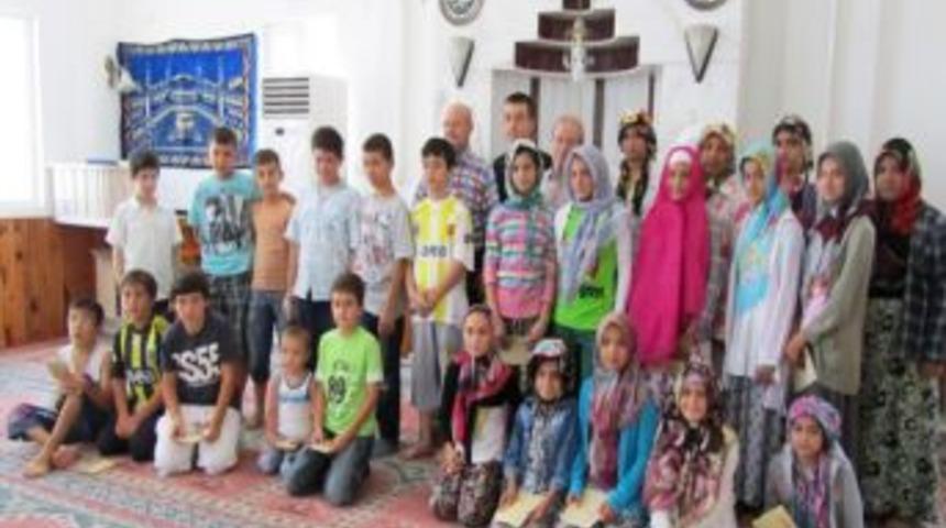 Edremit&rsquo;te Gen&ccedil;leri Camiyle Buluşturma Kampanyası Başlatıldı