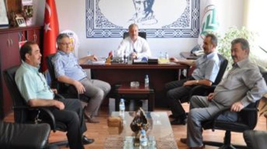 Dursunbey Ak Parti Y&ouml;neticilerinden Belediyeye Ziyaret