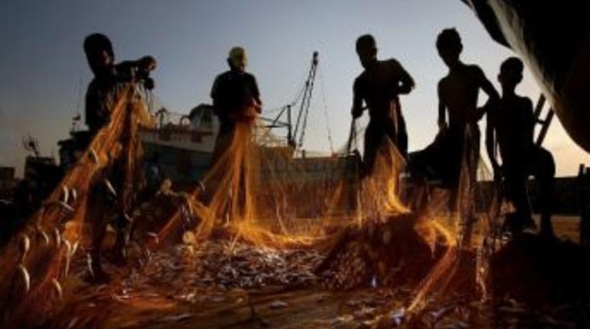 Su &Uuml;r&uuml;nlerinde Ka&ccedil;ak Avcılığa Karşı Hazırlıklar S&uuml;r&uuml;yor