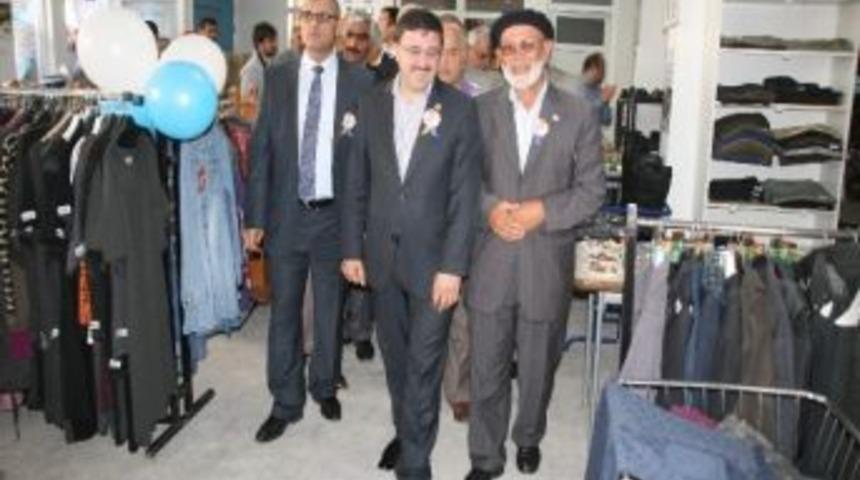 Kimse Yok Mu Derneği Yozgat İyilik Noktası D&uuml;zenlenen T&ouml;renle Hizmete A&ccedil;ıldı