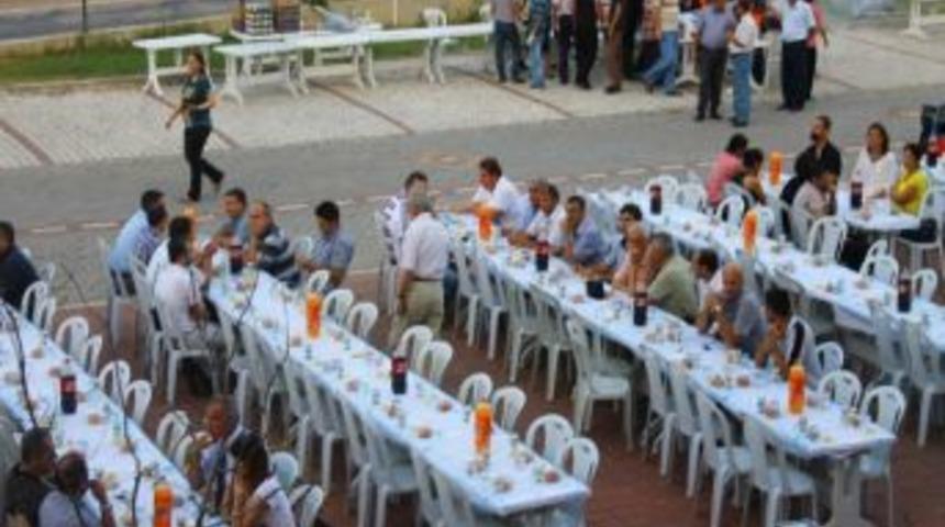 &Ccedil;an Myo&rsquo;ya Destekte Bulunanlara Teşekk&uuml;r Yemeği