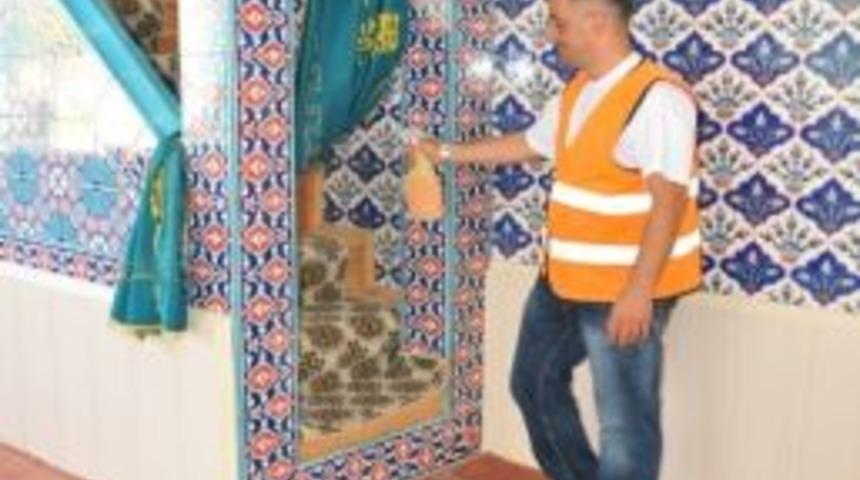 İlkadım'da Camilere Ramazan Temizliği