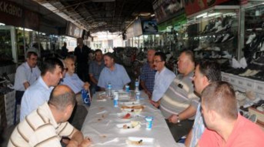 Mustafakemalpaşa Ayakkabıcılar &Ccedil;arşısı Esnafına M&uuml;jde