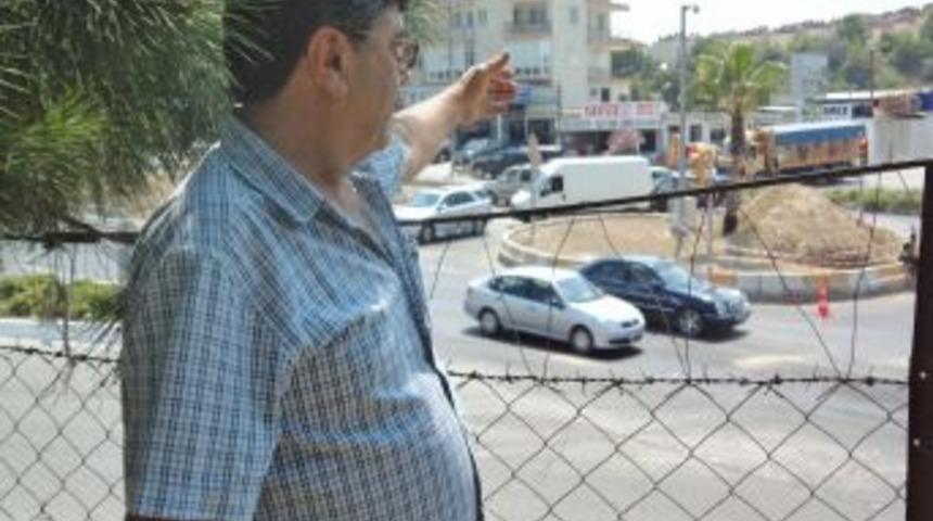 Sandvi&ccedil; Servisi Taksinin Altında Son Buldu
