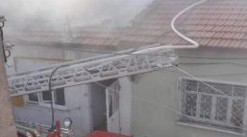 K&uuml;tahya'da Korkutan Yangın