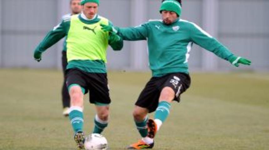 Svensson, Ukrayna'ya Transfer Oldu