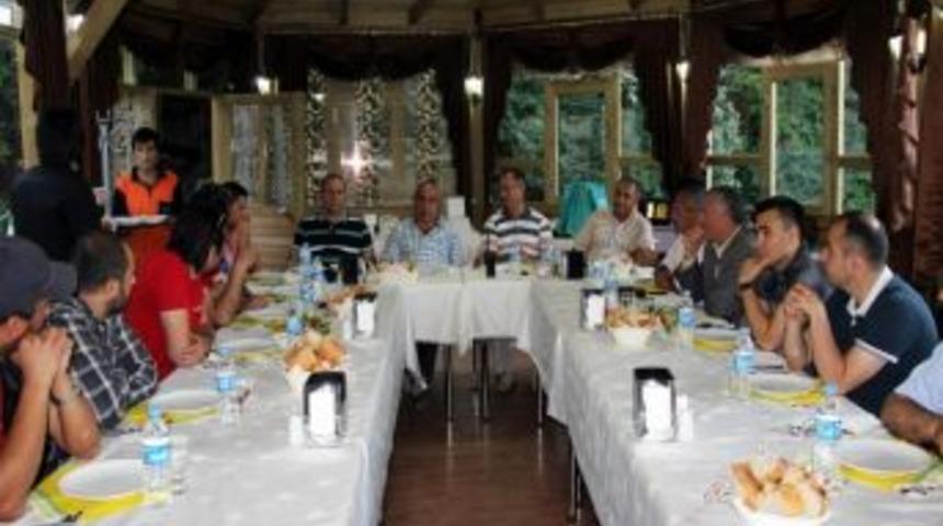 Tayini &Ccedil;ıkan Emniyet Personeli İ&ccedil;in Veda Yemeği