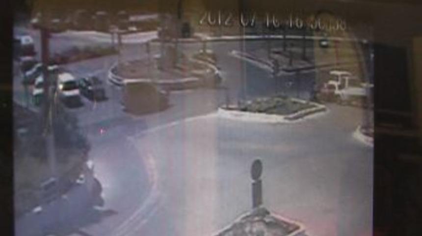 Kuşadası Sanayi Sitesi Esnafı '&ouml;l&uuml;m Kavşağı' I&ccedil;in Tedbir Istiyor