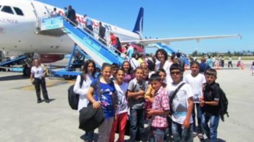 Ortak&ouml;yl&uuml; &Ouml;ğrenciler Ankara&rsquo;yı Gezizinden Mutlu D&ouml;nd&uuml;