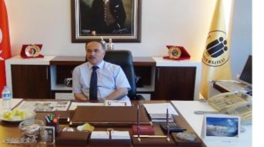 İn&ouml;n&uuml; &Uuml;niversitesi Rekt&ouml;rl&uuml;ğ&uuml;'ne Yeniden Atanan Prof. Dr. Cemil &Ccedil;elik: