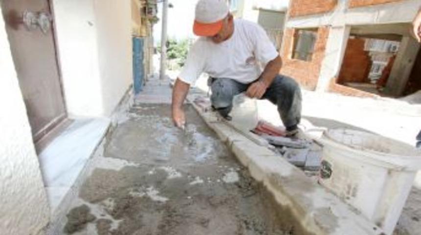 Konak Belediyesi, Altı Mahallede 38 Sokağı Yeniliyor