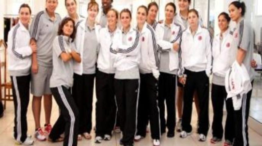 Sarar Londra Olimpiyatları'nda Millilerin Yanındı