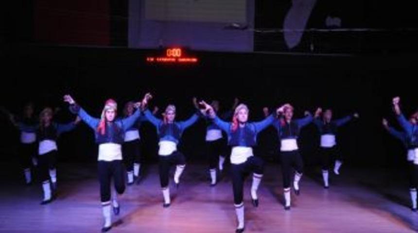 Altın Mobilya Halk Dansları Yarışmasının Birincisi Kosova