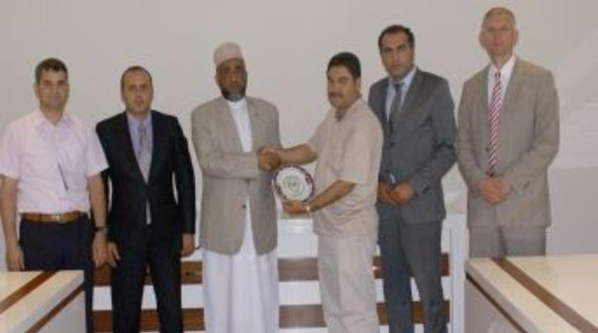 Somali Cumhurbaşkanı Adayı, Samanyolu Eğitim Kurumlarına Ziyaret