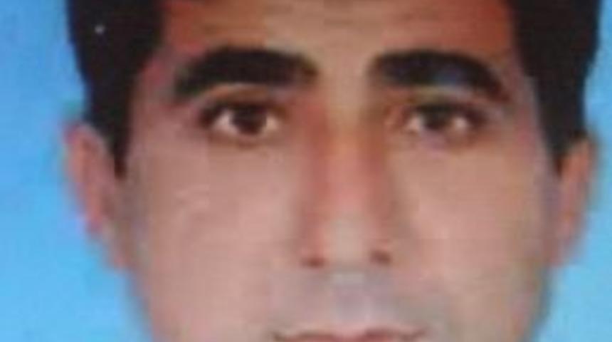 Petrol İstasyonu İşletmecisi Evinin Yakınında &Ouml;l&uuml; Bulundu