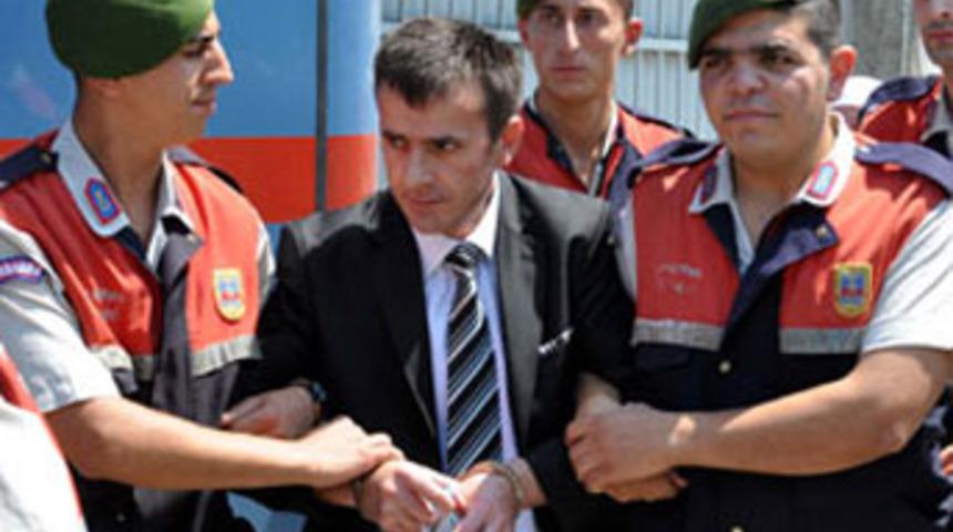 7 yaşındaki yeğenini taciz etti