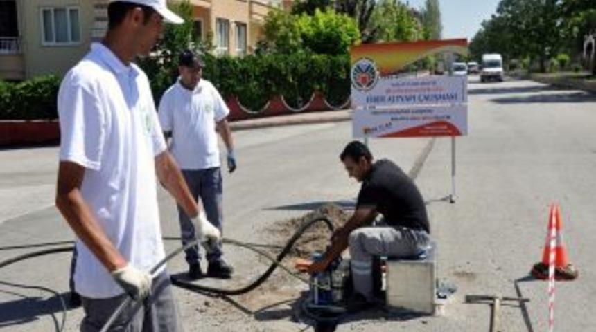 Malatya'ya 30 Kilometre Fiber Optik Kablo D&ouml;şendi