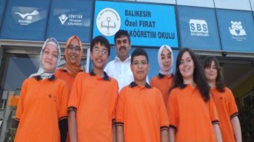 Balıkesir &Ouml;zel Fırat'ın D&ouml;rt &Ouml;ğrencisi SBS'de 500 Tam Puan Aldı