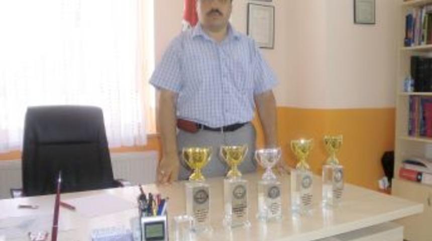 Sunguralp Koleji, Rusya'daki Olimiyattan Altın Madalyayla D&ouml;nd&uuml;