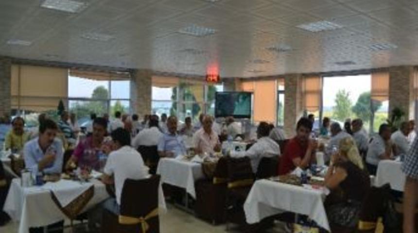 N&uuml;fus G&uuml;n&uuml;&rsquo;nden &lsquo;en Başarılı Muhtar&rsquo; &Ouml;d&uuml;l&uuml;