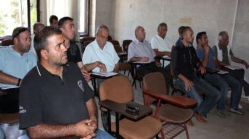 Ev Ve S&uuml;s Hayvanı Satanlara Y&ouml;nelik Eğitim Verildi