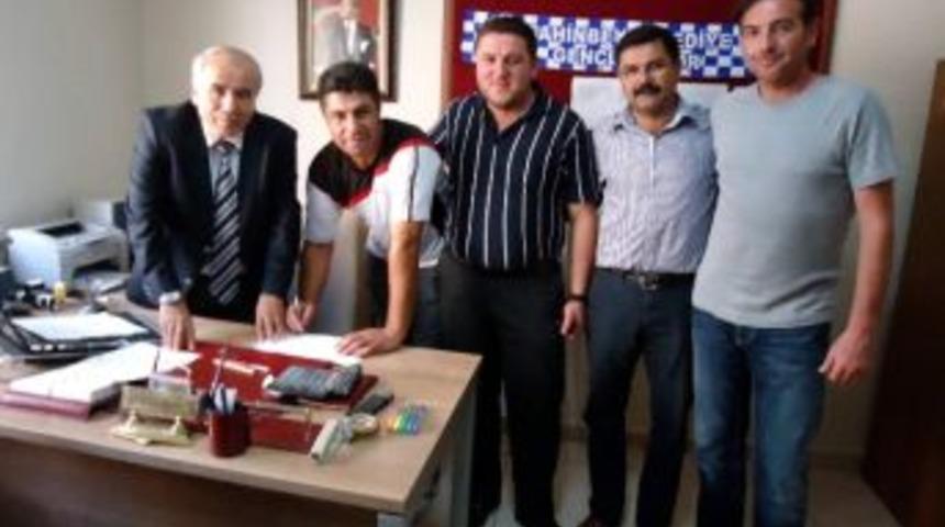 Şahinbey Belediye Gençlik Ve Spor Kulübünden Transfer Atağı