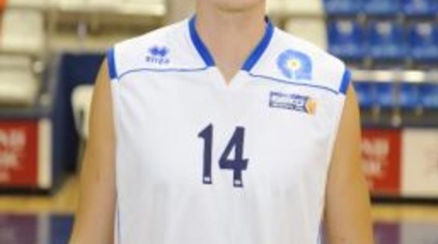 Antalya B&uuml;y&uuml;kşehir Belediyespor'da İ&ccedil; Transferde 3 Oyuncuyla Anlaştı