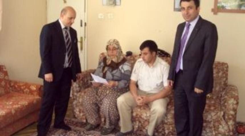 SGK &Ouml;len Sigortalının Ailesinin Ayağına Gidip Maaş Bağlıyor