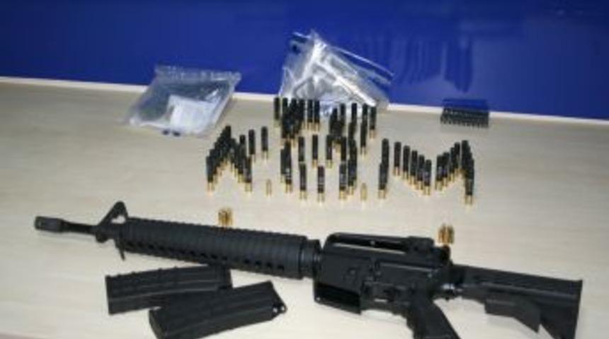 İki Grubun Adliyedeki Kavgasıyla Ilgili 7 G&ouml;zaltı