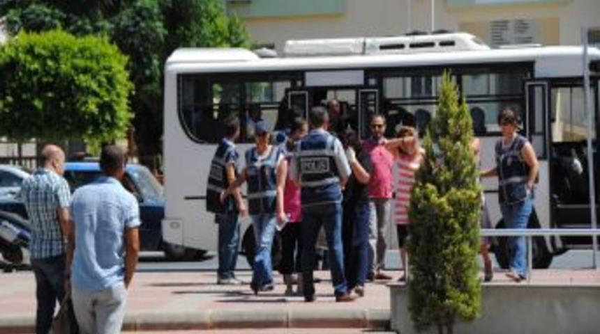 Antalya'daki Fuhuş Operasyonu: G&ouml;zaltına Alınan 11 Kişi Adliyeye Sevk Edildi